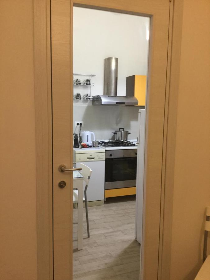Casa Vittoria - A Pochi Passi Da Porta Romana Apartment เซียนา ภายนอก รูปภาพ